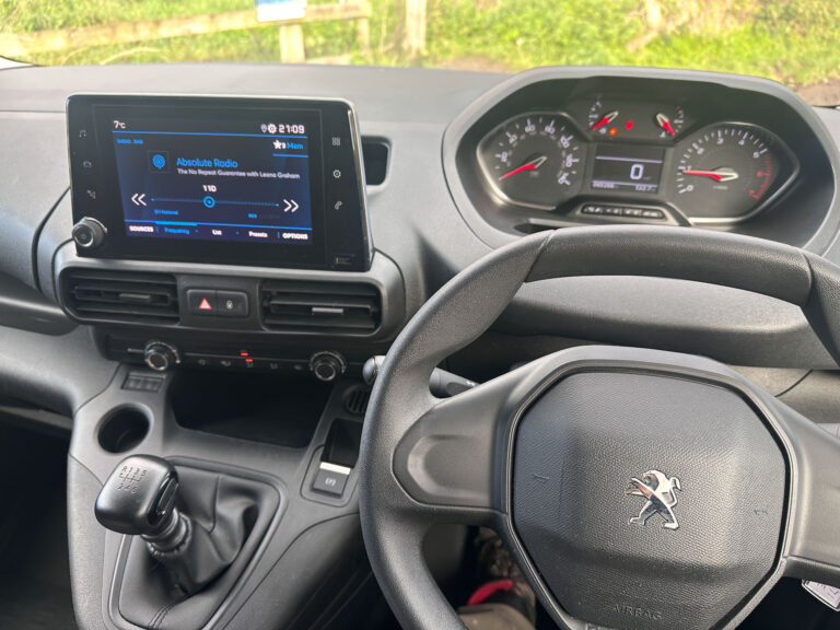 Photo 18-11-2025, 10 48 53